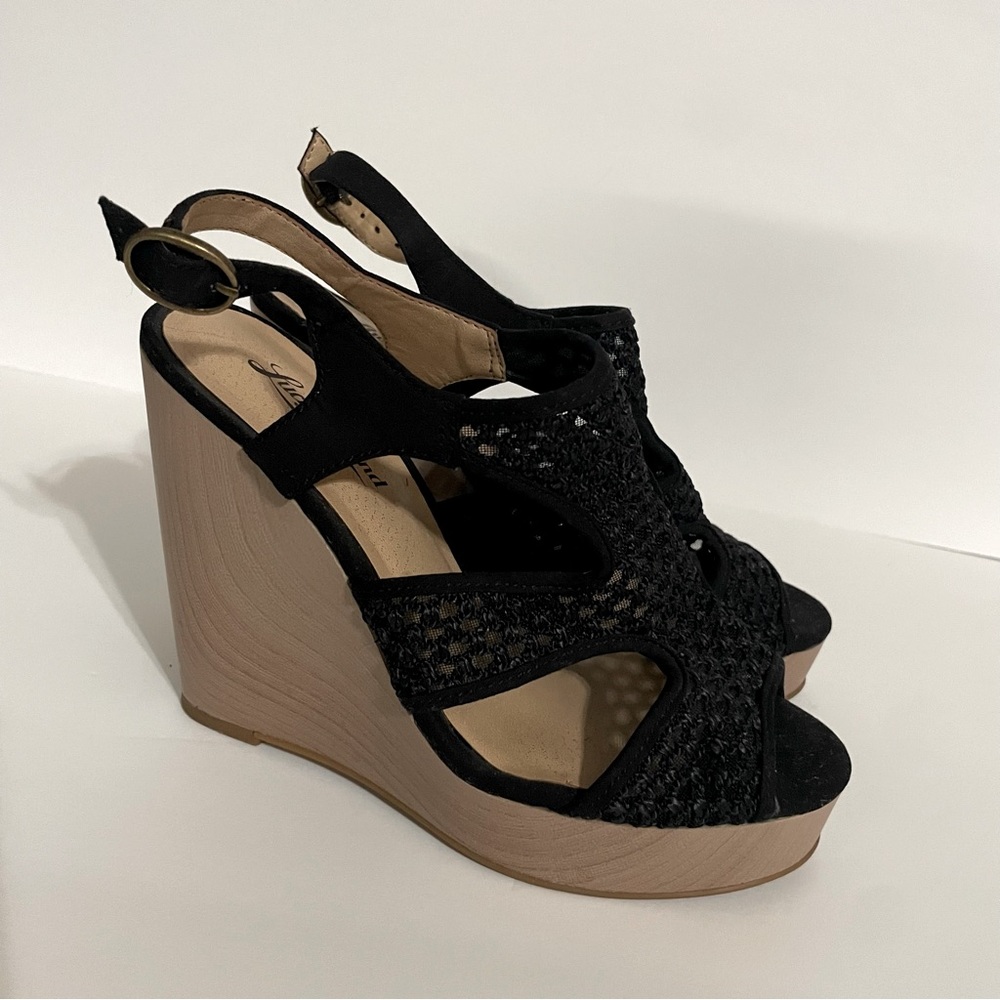 Size 7.5 LuckyBrand Wedges